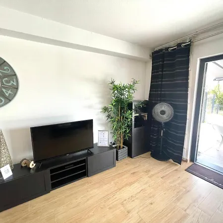 Magnifique 2 Pieces, Equipe, Terrasse Privee コルマール